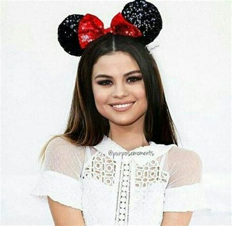 Selena Minnie